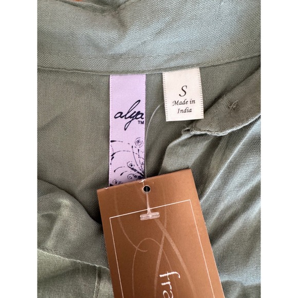 Francescas Alysa Olive Green Button Front Shirt Dress with Belt Size Small - Picture 3 of 10